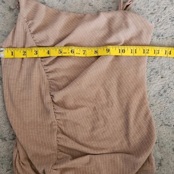 Lovers + Friends Womens Donovan Bodysuit in Tan S - Picture 11 of 12